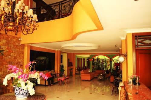 Mahadria Hotel Serang Eksteriør billede